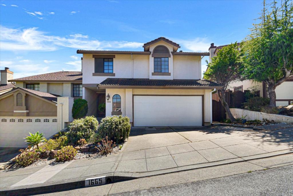 1665 Toyon Court — photo