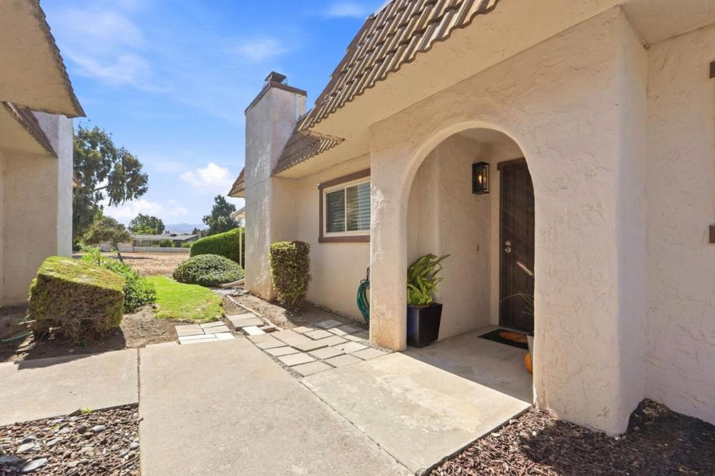 100 Villa Pacheco Court — photo