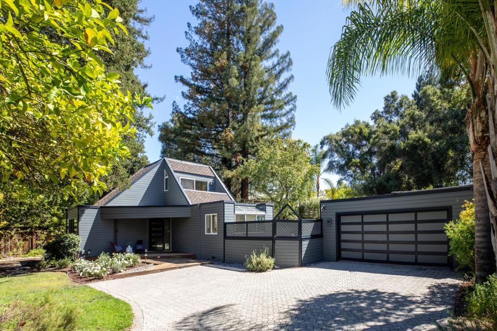 440 9th Avenue — photo