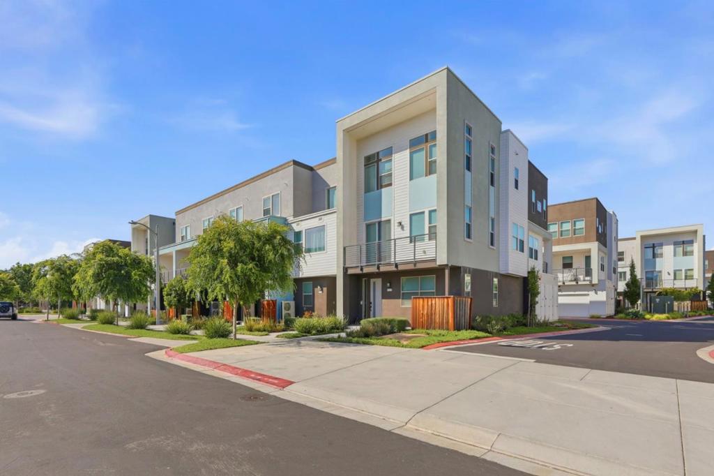 5752 Vibrant Loop, San Jose, CA 95119 — photo 2
