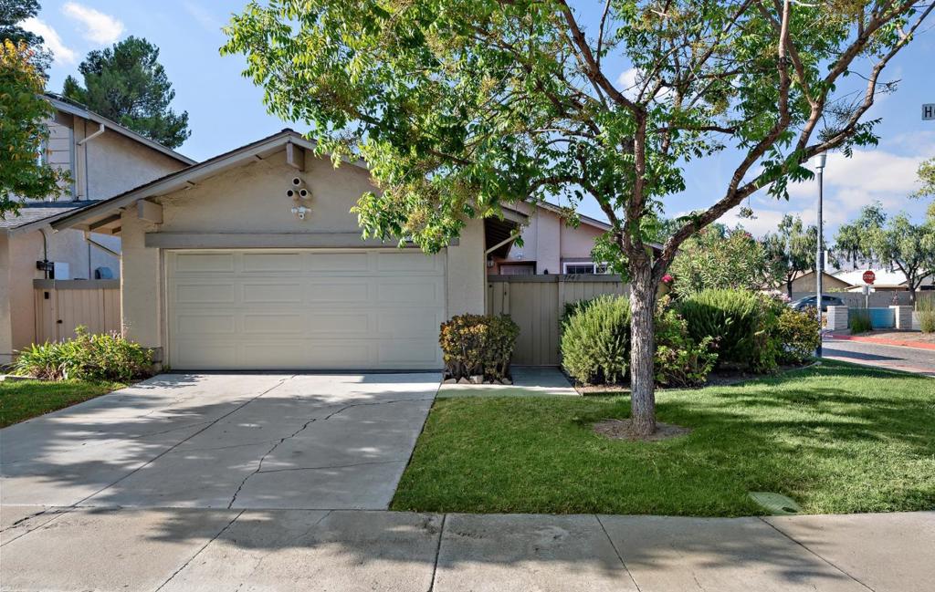 1740 Home Gate Drive — photo