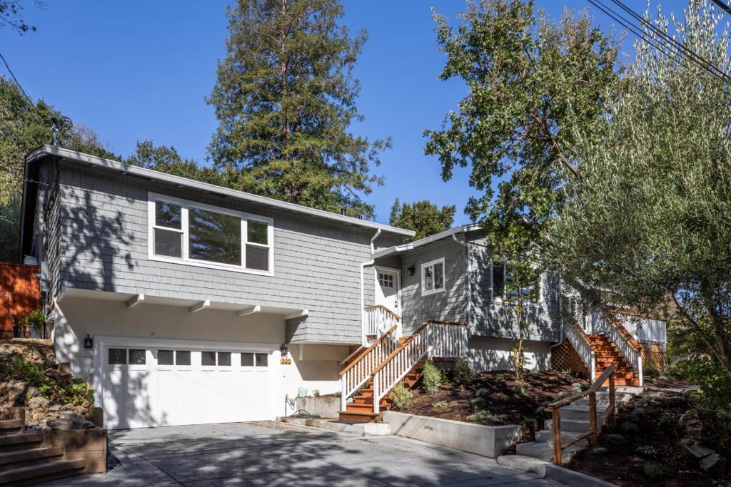 220 Canyon Drive — photo