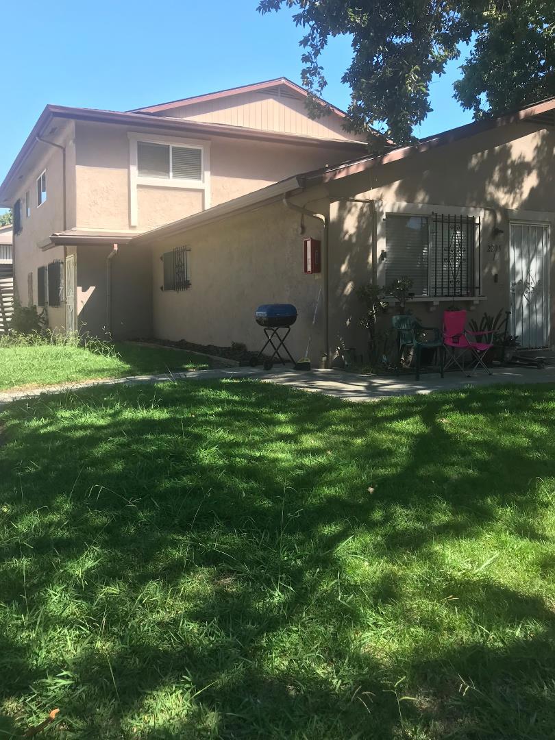 2205 Lemontree Way 2 — photo