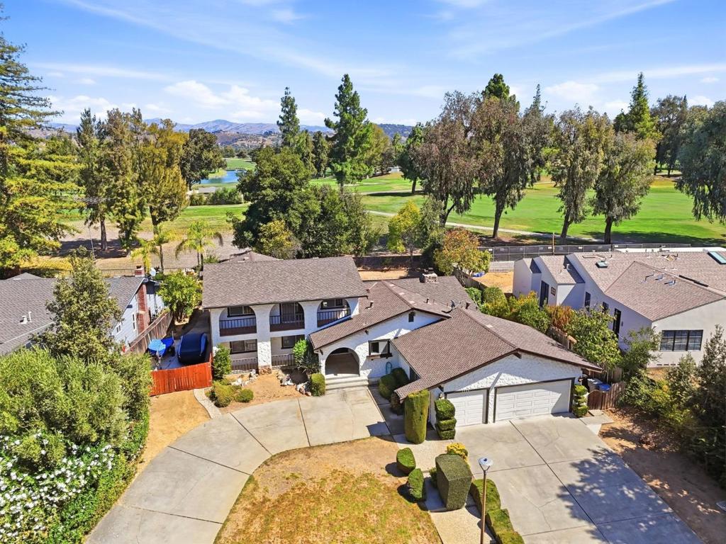 1306 Hillcrest Drive — photo