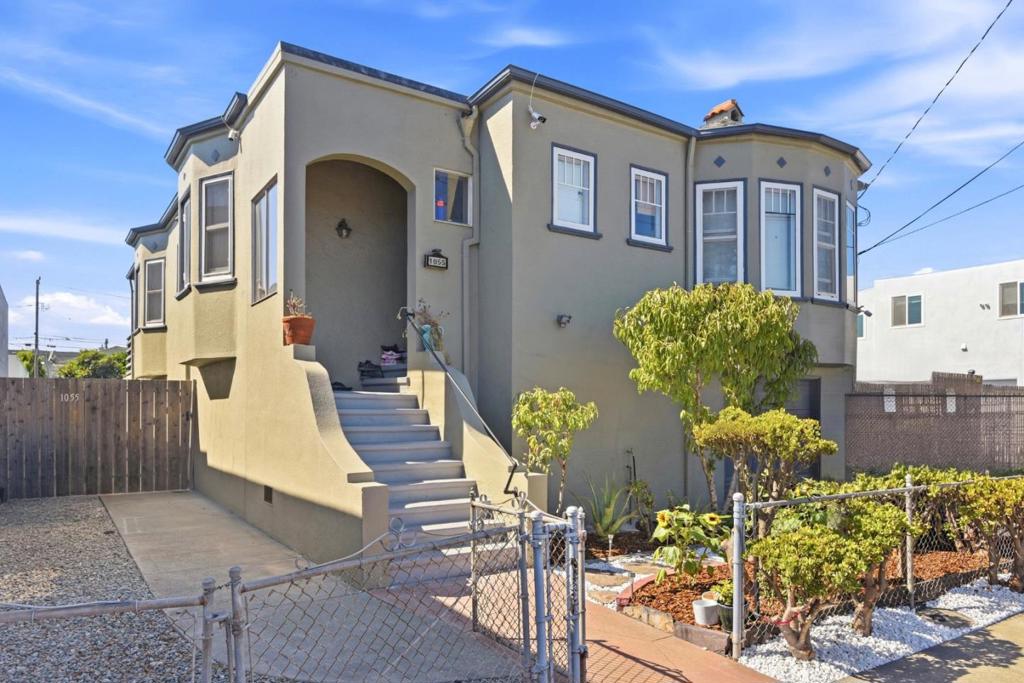 1055 San Mateo Avenue — photo