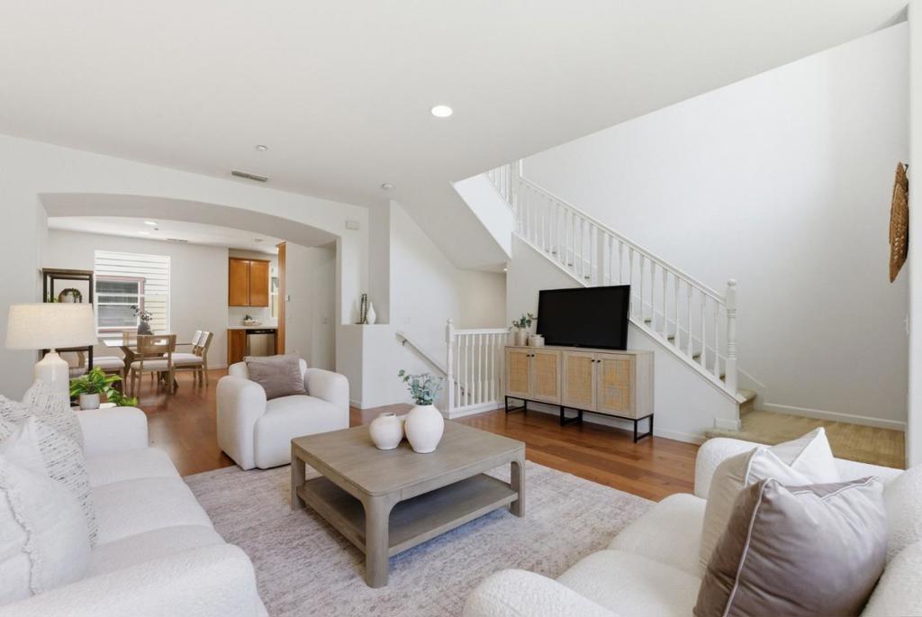 231 Peppermint Tree Terrace 3 — photo
