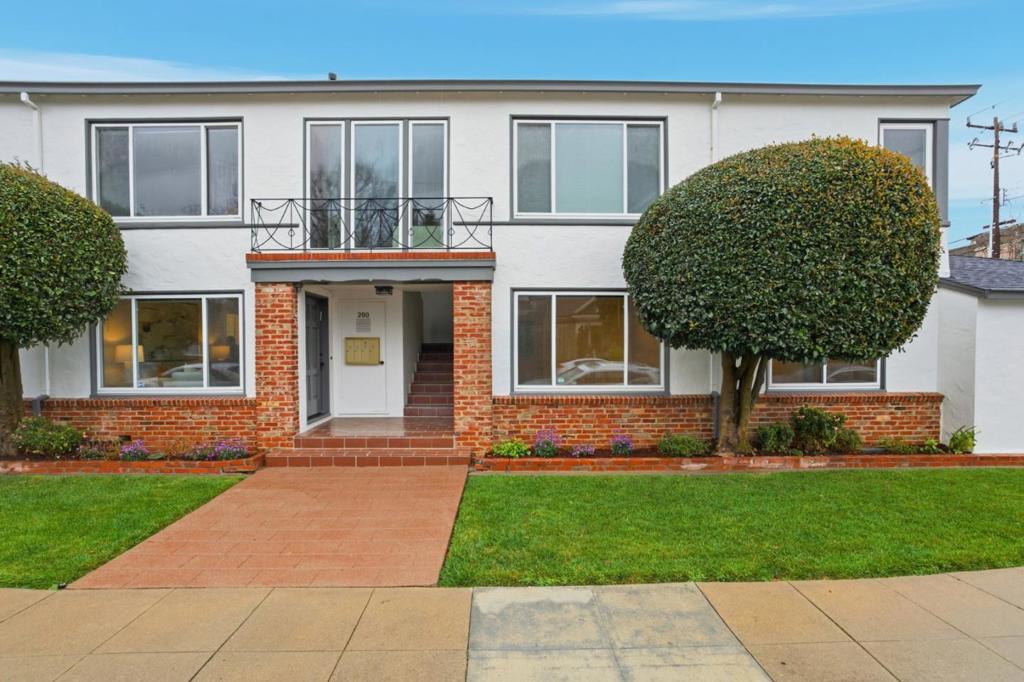 200 Anita Road 4 — photo