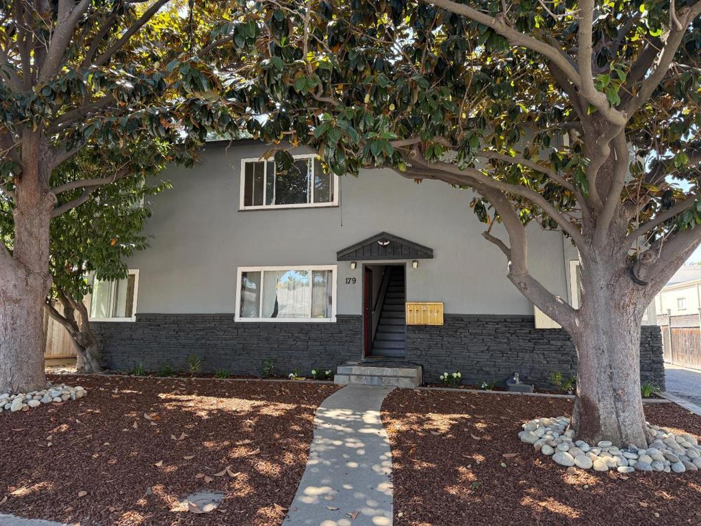 179 Dalma Drive — photo