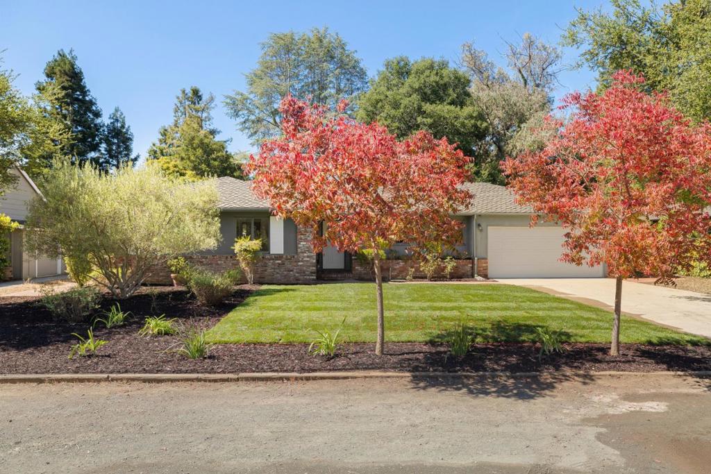 972 Echo Drive — photo