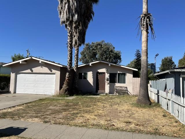 3989 Ezie Street — photo