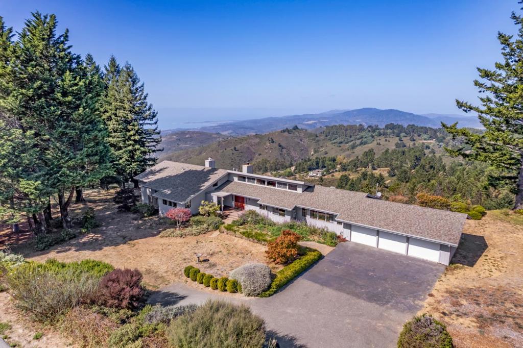12520 Skyline Boulevard — photo