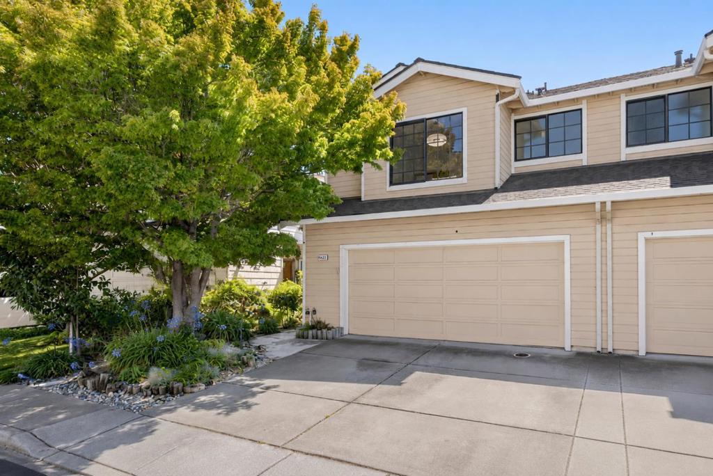 34761 Comstock — photo
