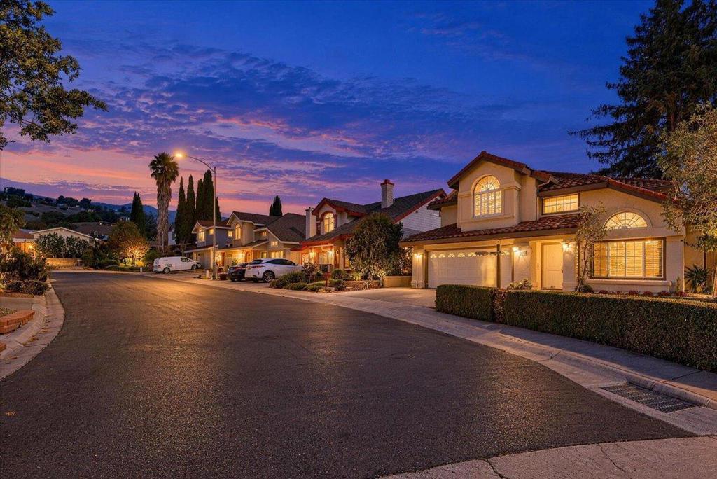 3374 Brook Leaf Court — photo