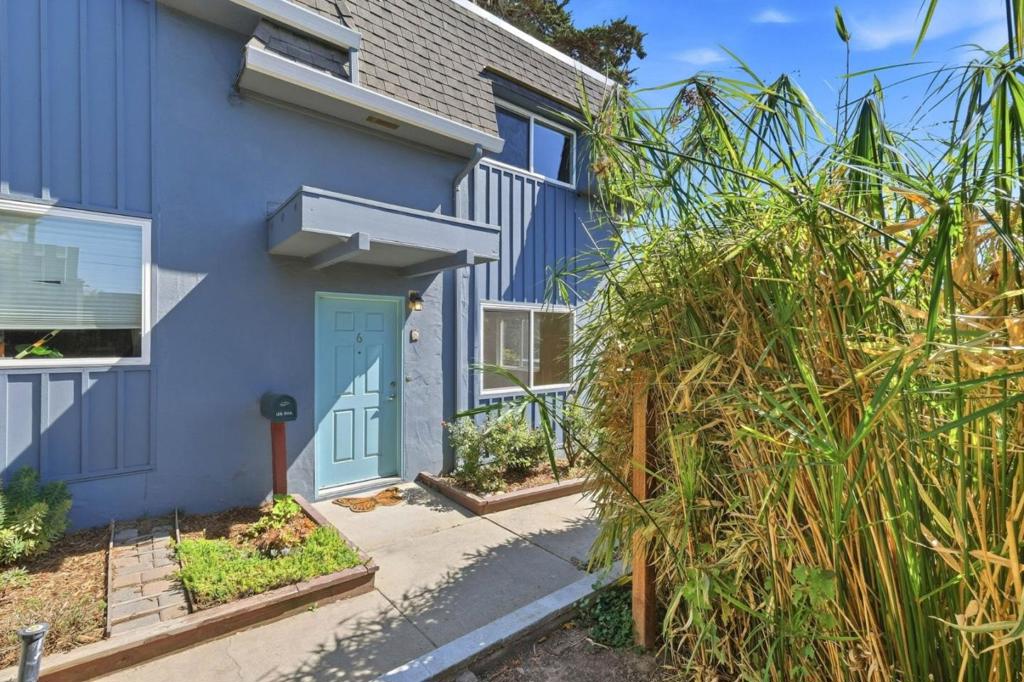7555 Sunset Way Unit 6 — photo