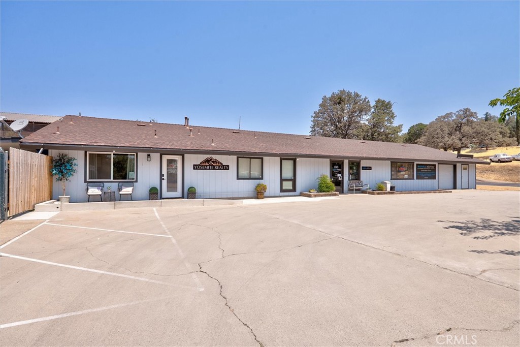 5255 State Highway 49 N — photo