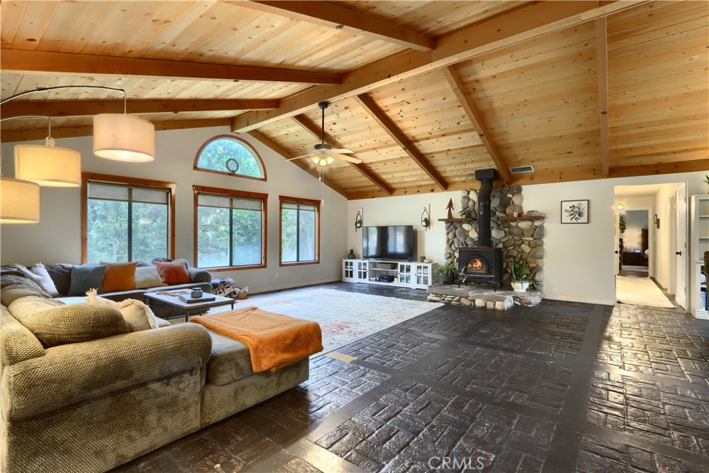36686 Mattie Fhy Court — photo