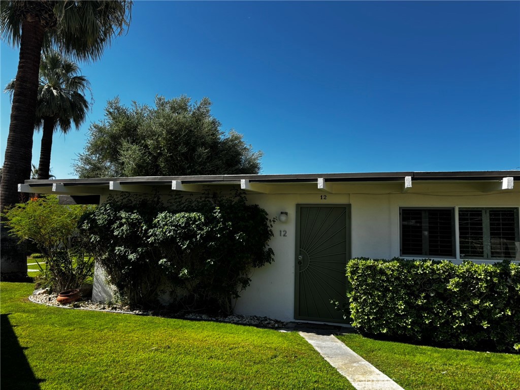 45410 Sunset Lane 12 — photo
