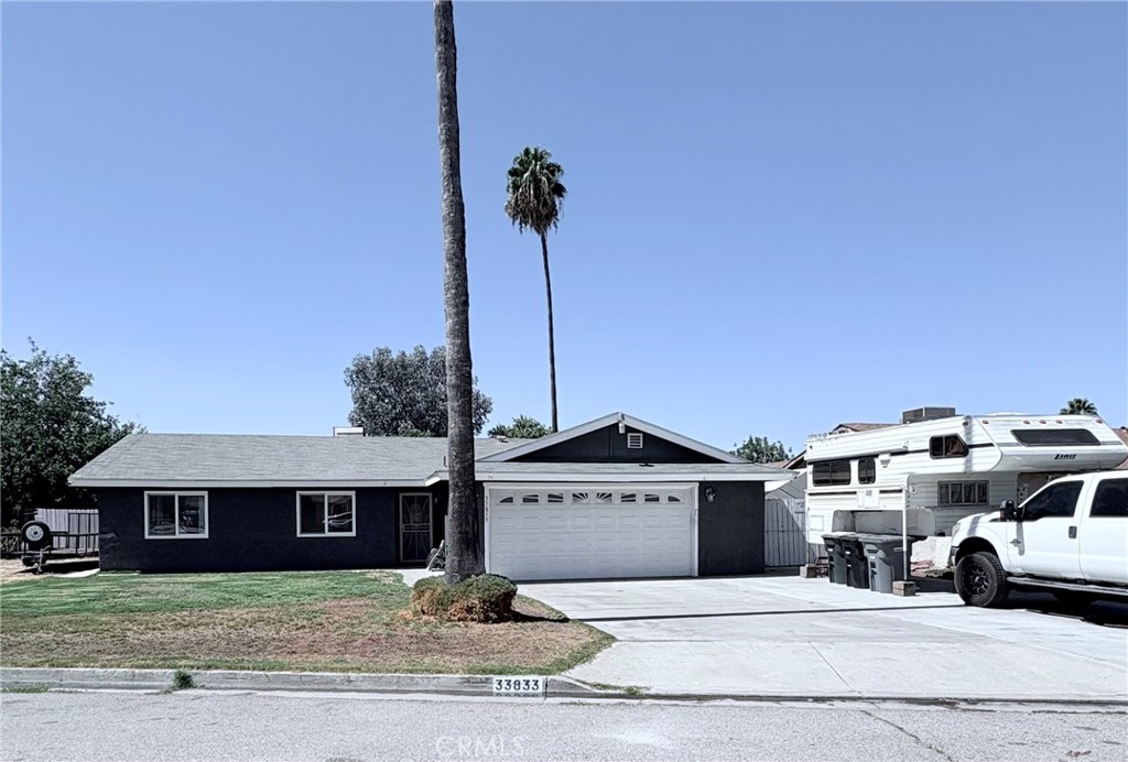 33833 Amberton — photo