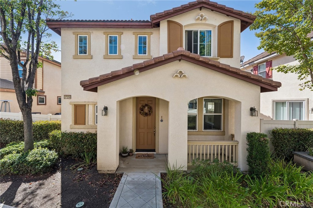37250 Tucana — photo