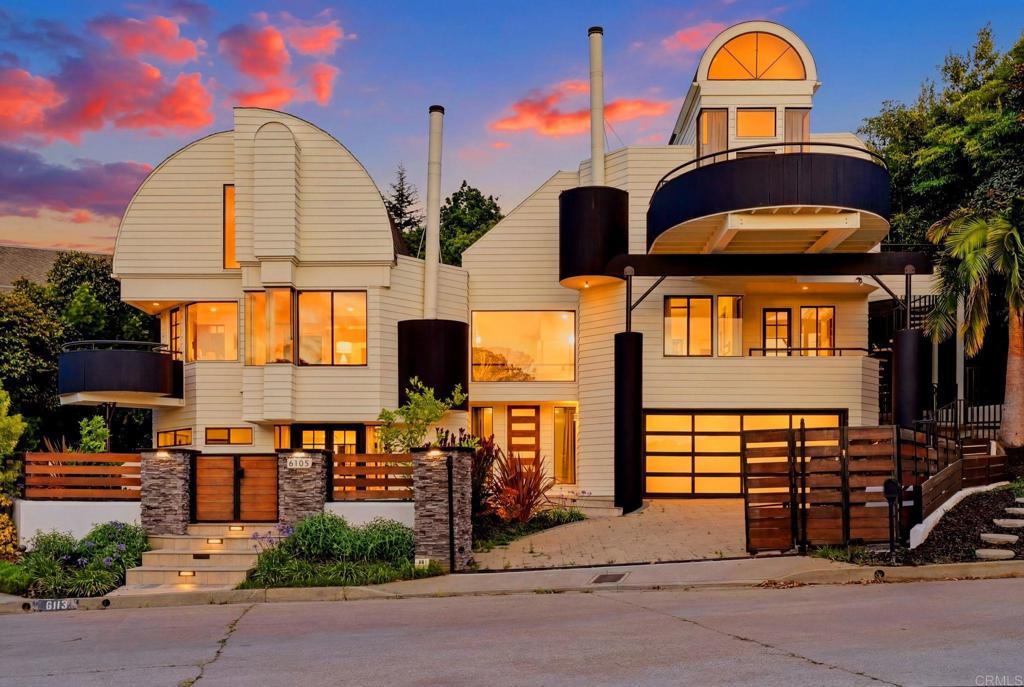 6105 Avenida Chamnez — photo