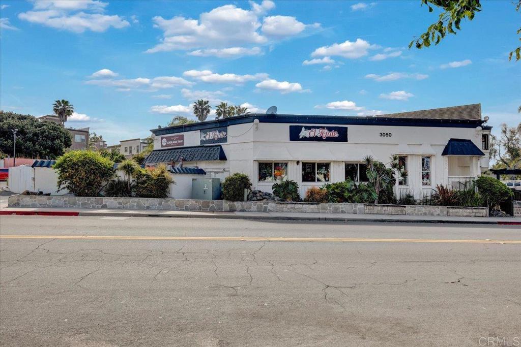 3050 Pio Pico Drive — photo