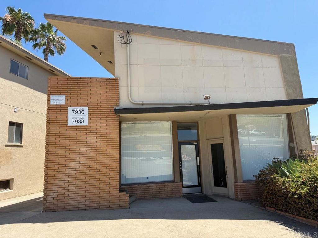 7940 La Mesa Boulevard — photo