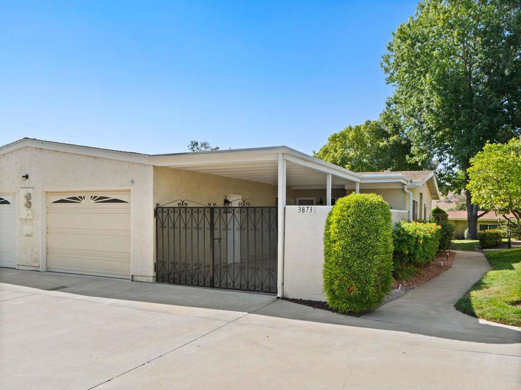 3873 Bay Leaf Way — photo