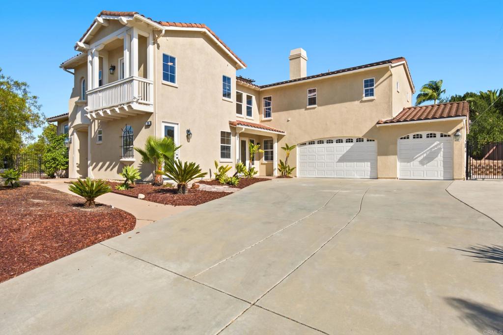 399 Amparo Dr — photo