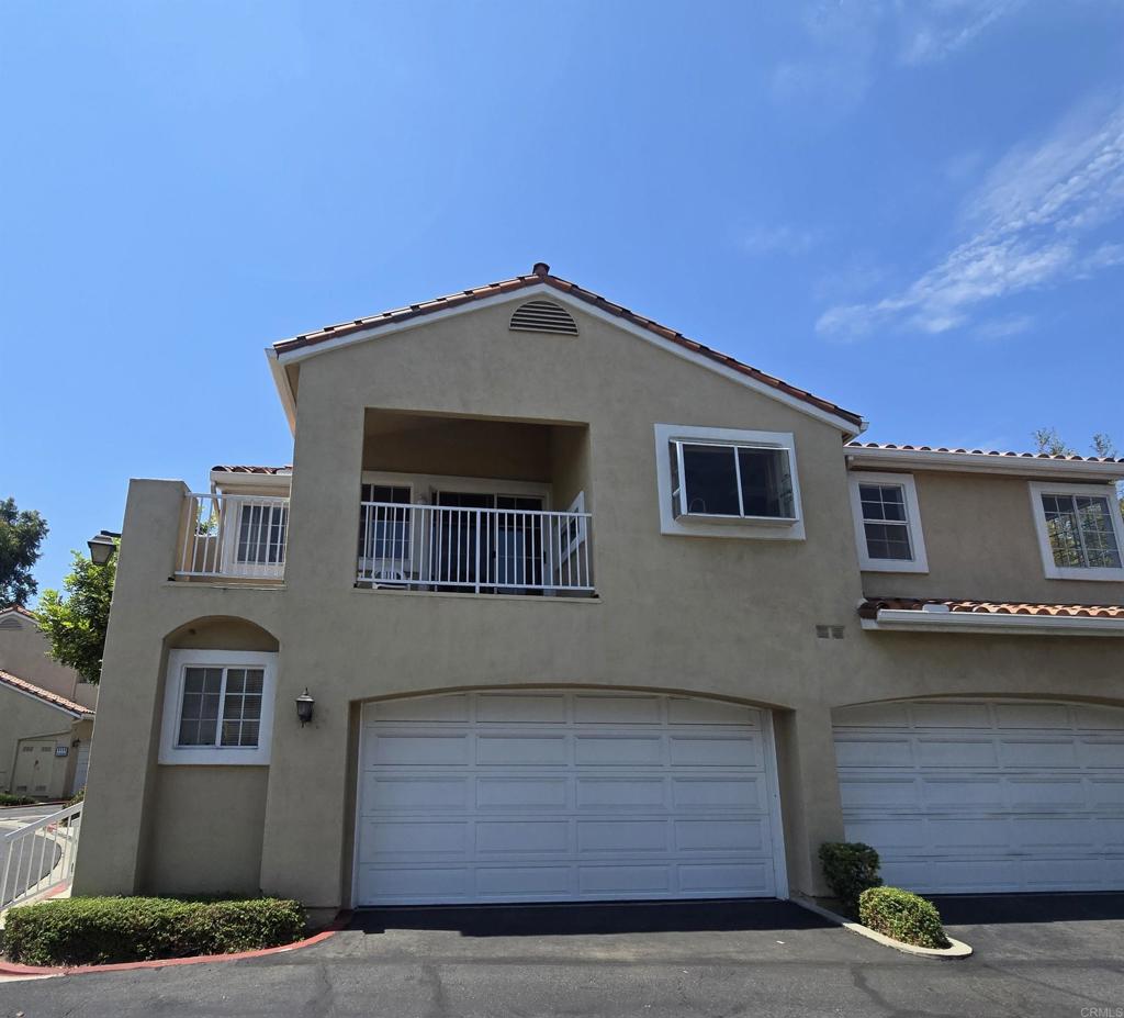 2313 Paseo Circulo — photo