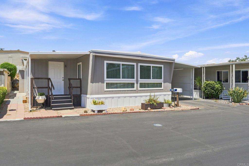 28890 Lilac Road Spc 172 — photo