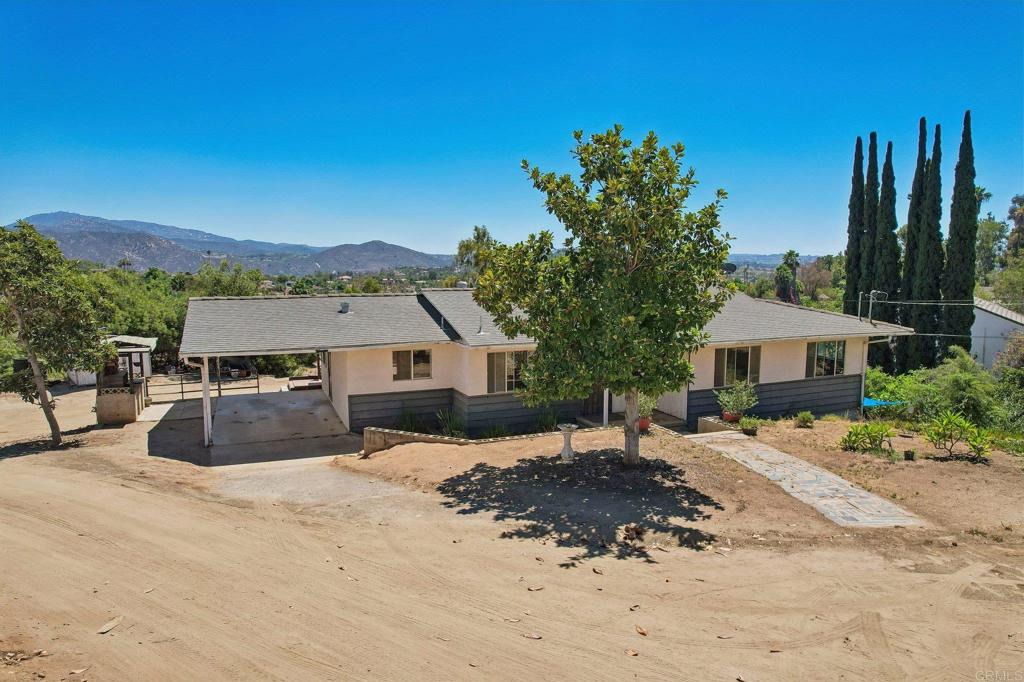 3158 Mary Ln — photo