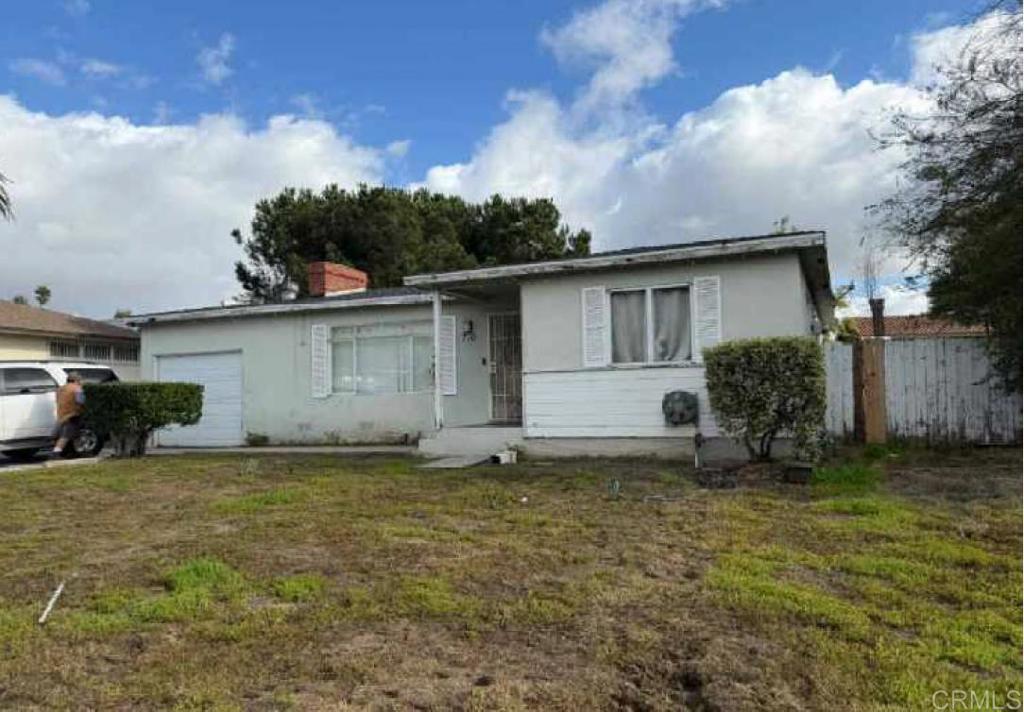 710 Civic Center Drive — photo