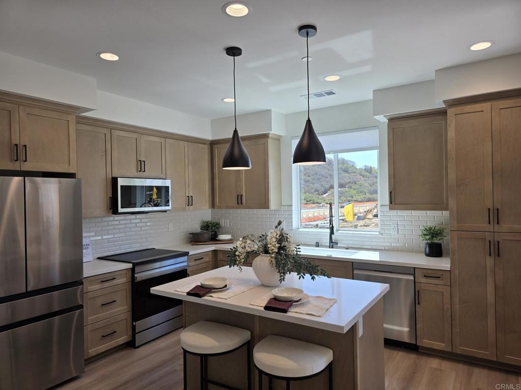 2607 Radiant Glen — photo