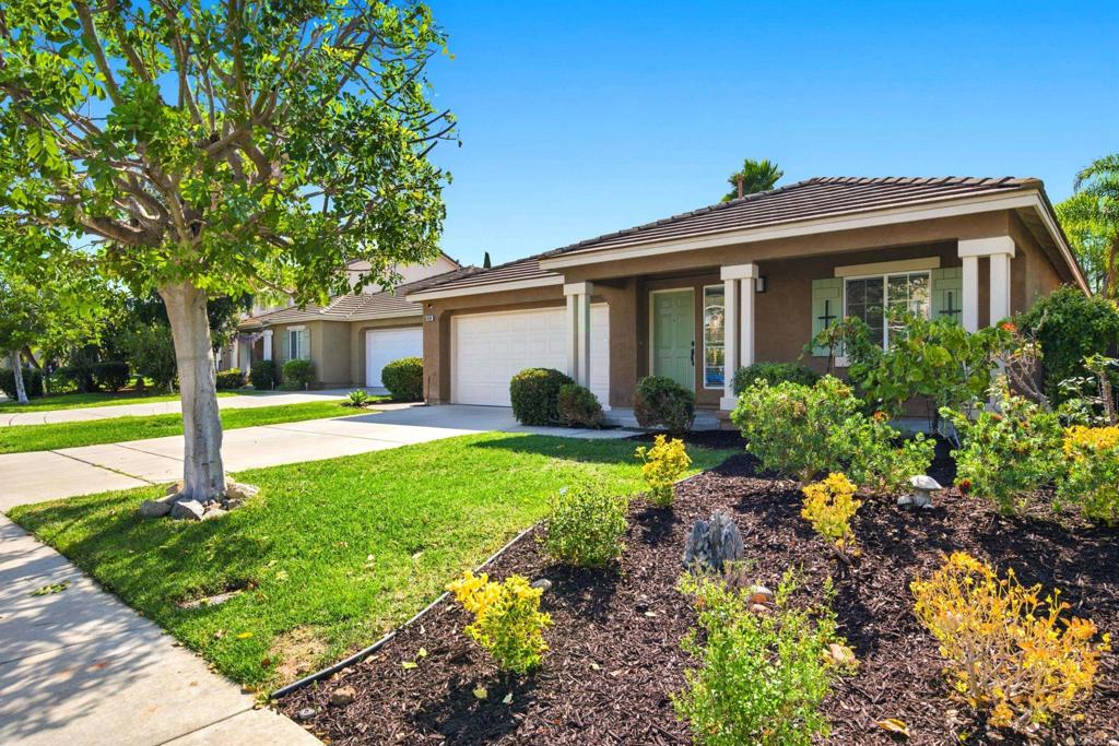 1009 Longfellow Court — photo