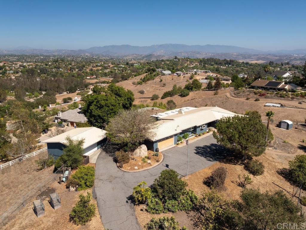 4880 San Jacinto Circle East — photo