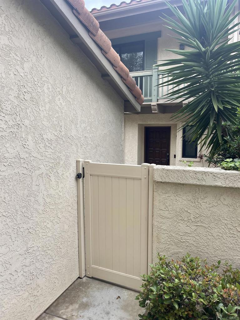 6863 Maple Leaf Drive, Carlsbad, CA 92011 — photo 2