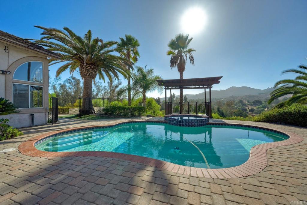 2795 Canyon Oak Place — photo