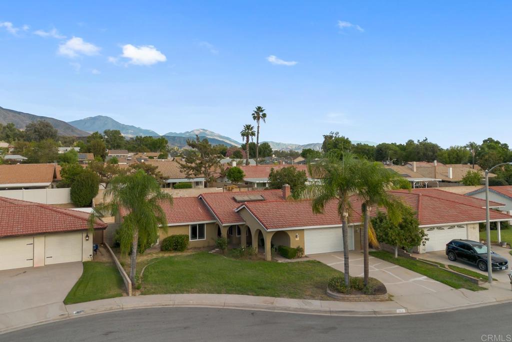 2905 Indian Canyon Court — photo