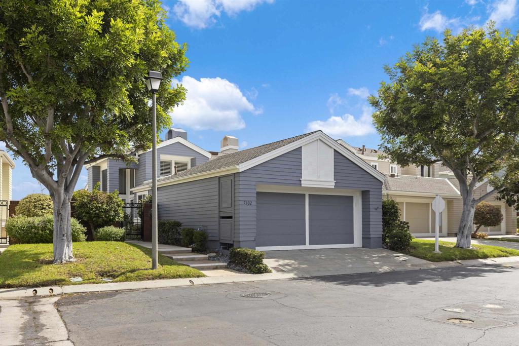 7302 Lantana Terrace — photo