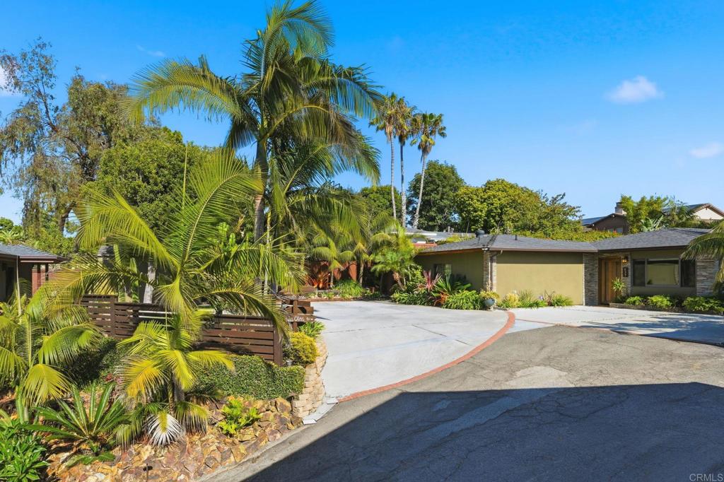 637 Sparta Drive — photo