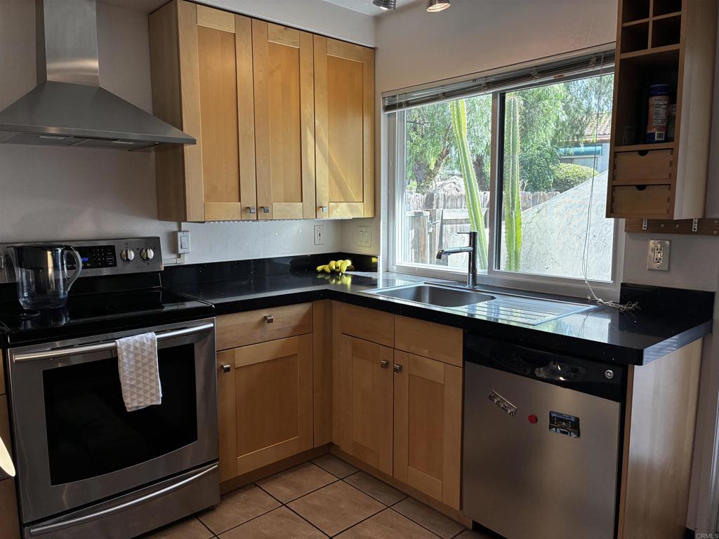 1935 Sunset Drive Unit 93 — photo