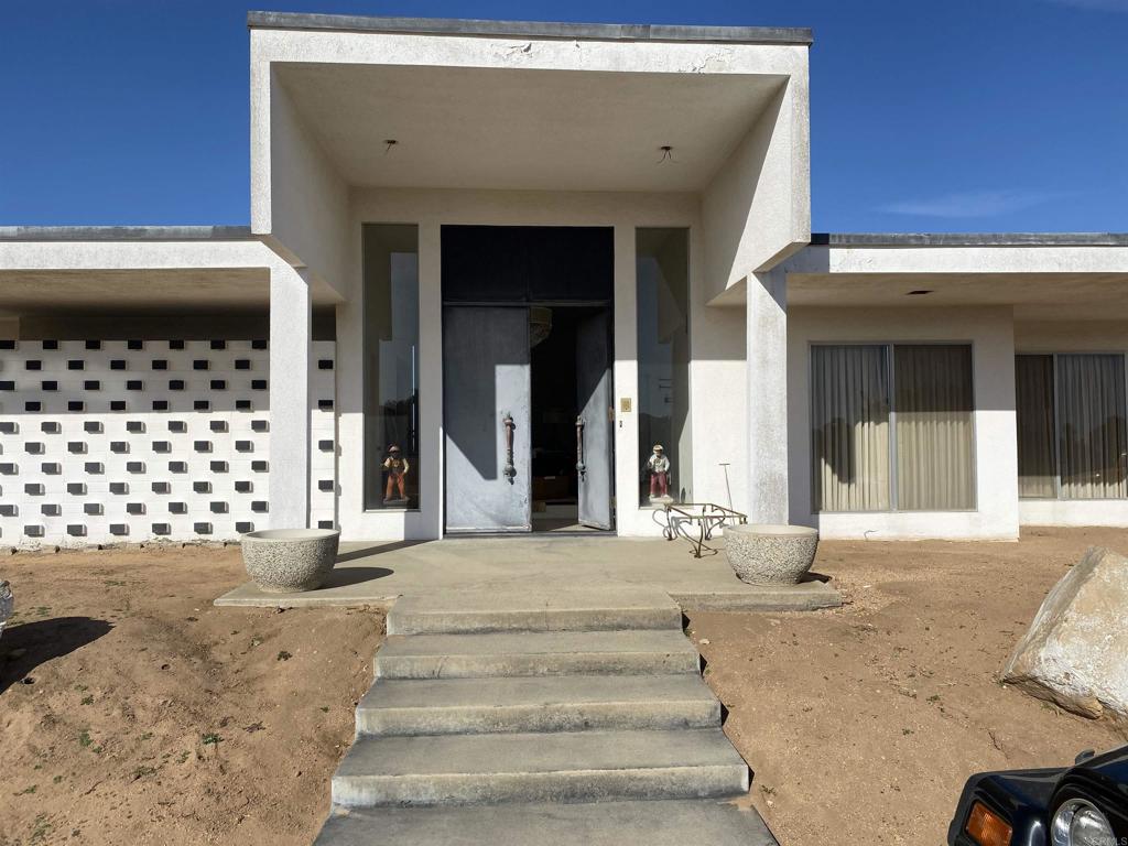 4994 San Jacinto Circle E — photo