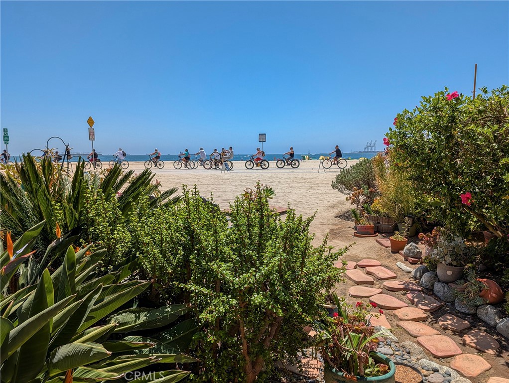 1200 E Ocean 12 — photo