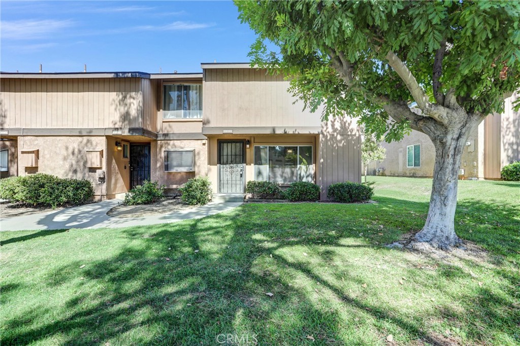 122 Tamarisk — photo