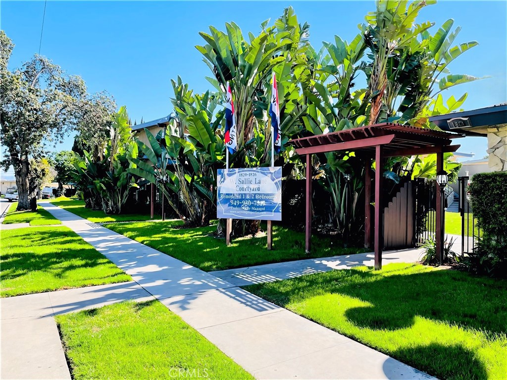 1826 W Sallie 4 — photo