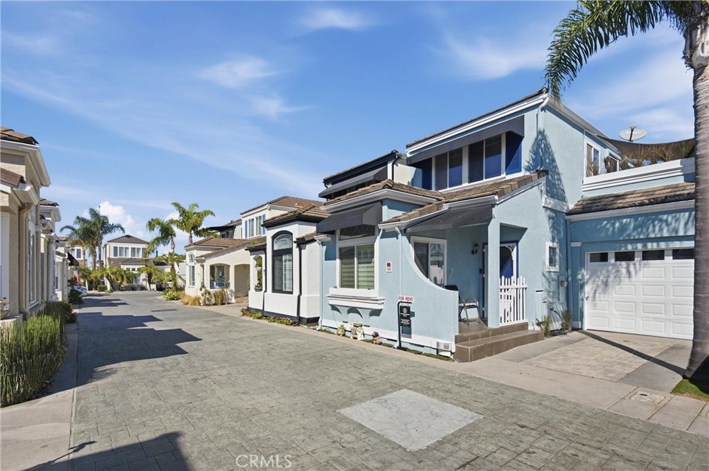 700 Lido Park Drive 30 — photo
