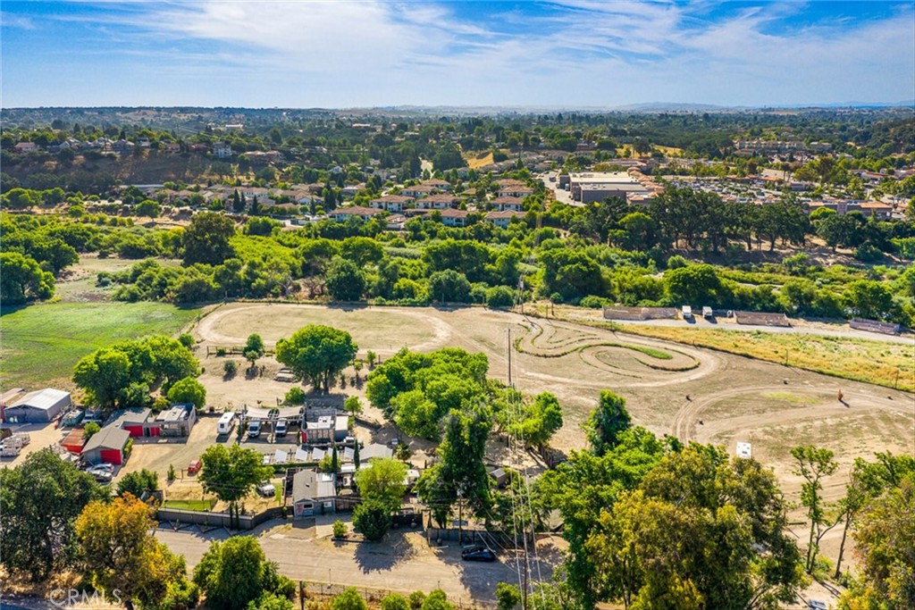 390 Paso Robles — photo