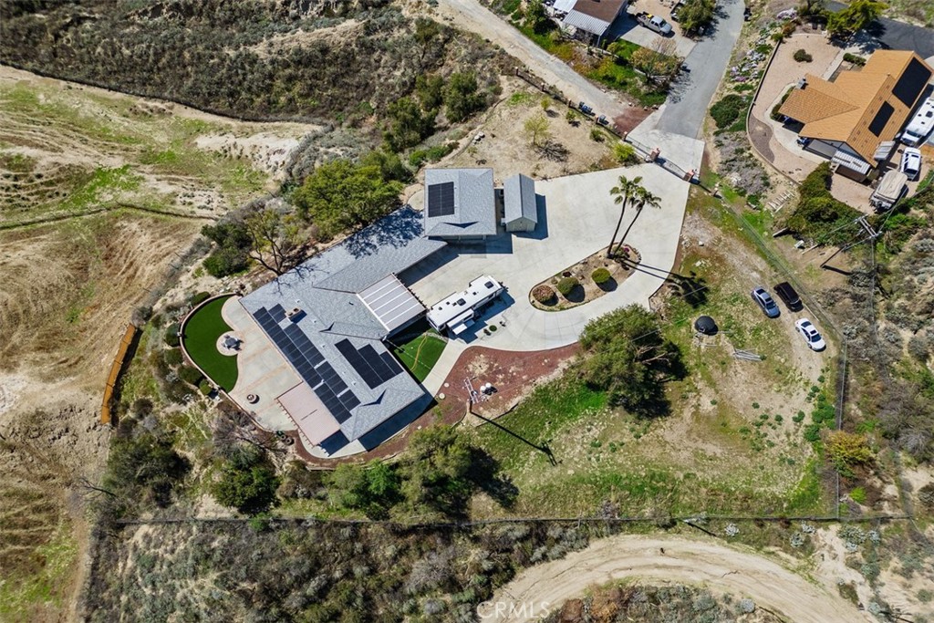 300 Anderson Drive — photo