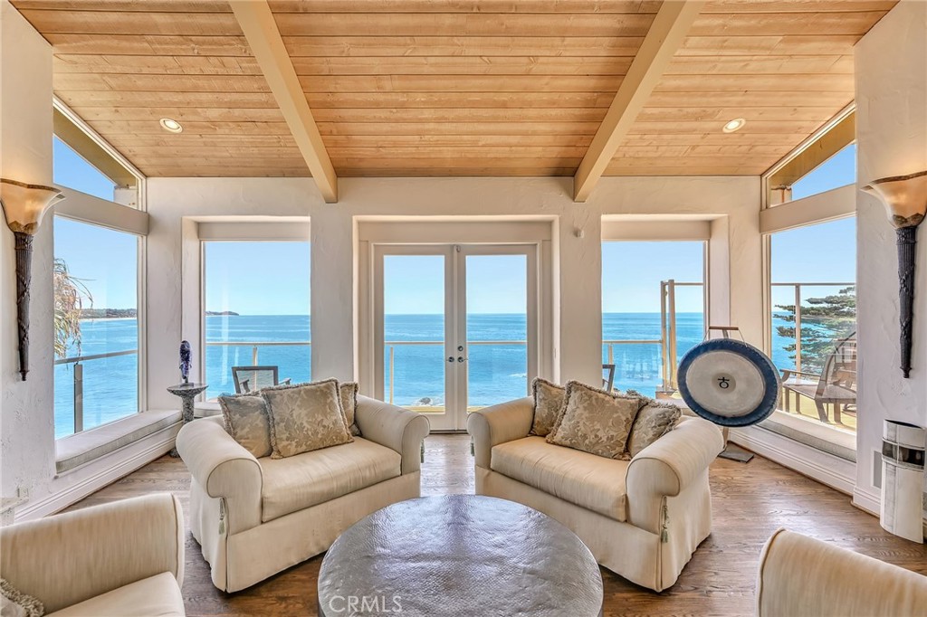 31532 Victoria Point — photo