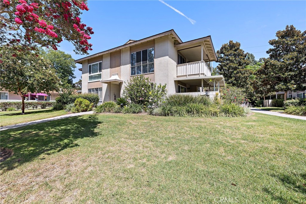 784 Via Los Altos Q — photo